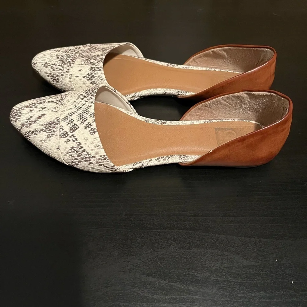 DV by Dolce Vita Snakeskin Flats